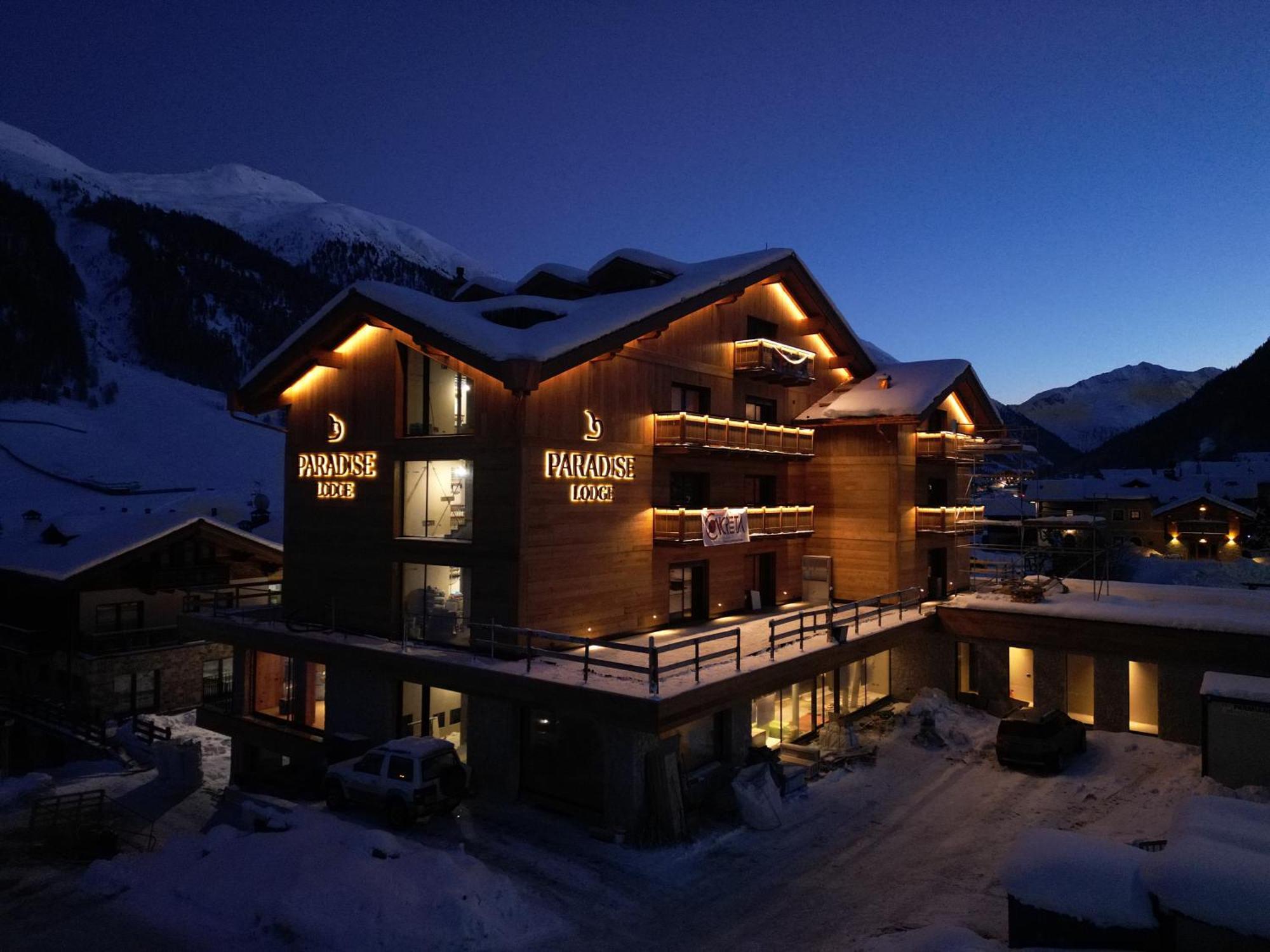 Paradise Lodge Ливиньо Экстерьер фото