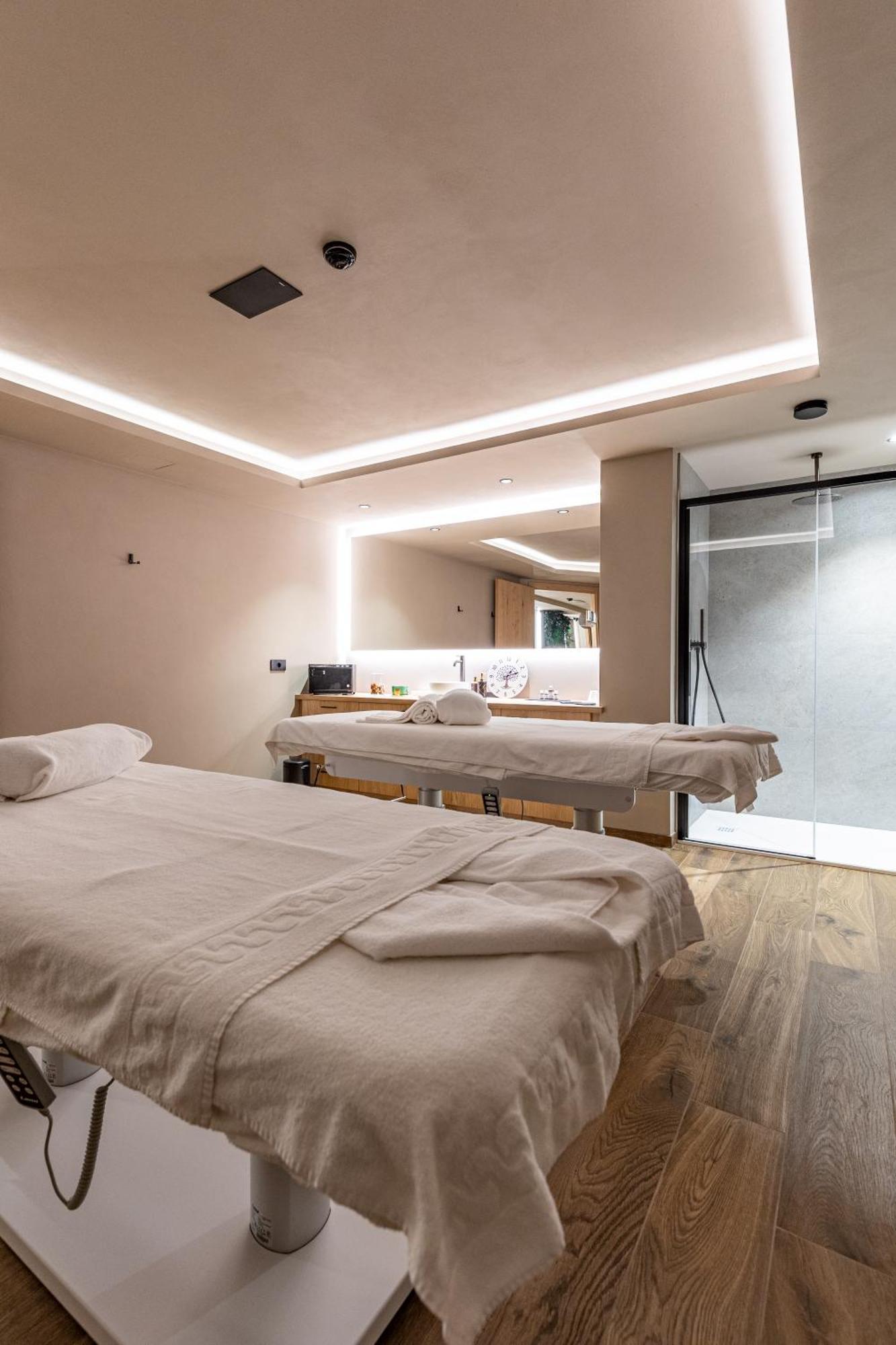Paradise Lodge Ливиньо Экстерьер фото