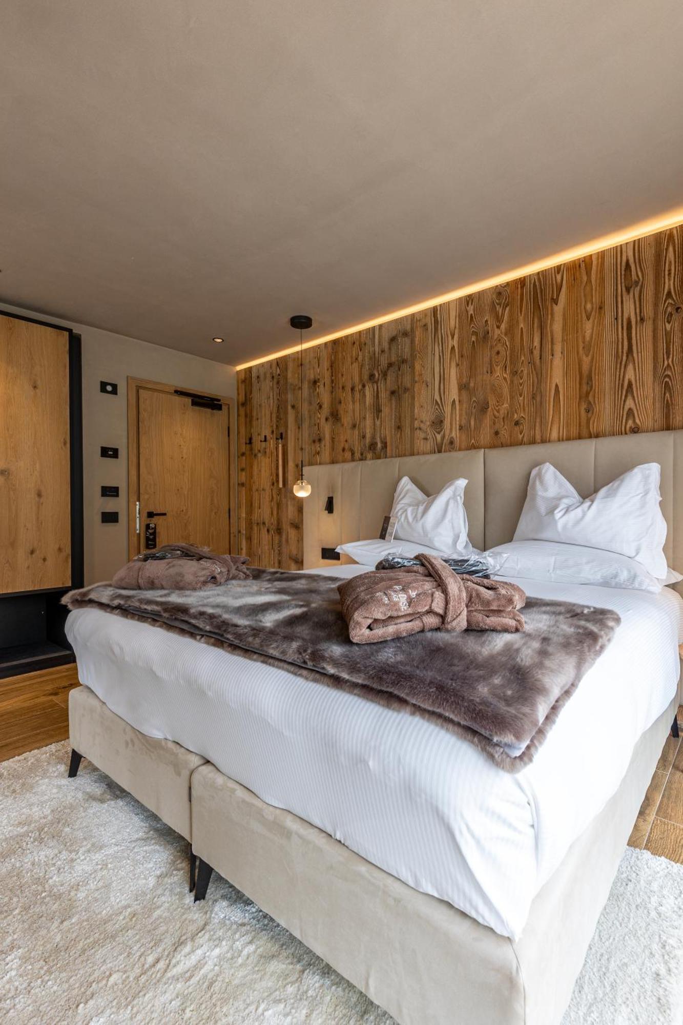 Paradise Lodge Ливиньо Экстерьер фото